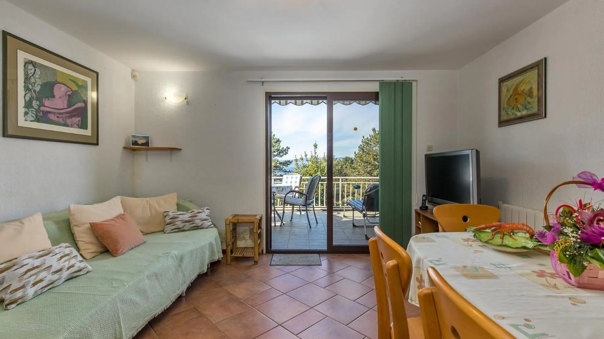 Ferienwohnung Fuer 6 Personen Ca 89 Qm In Njivice, Kvarner Bucht Krk Croatia